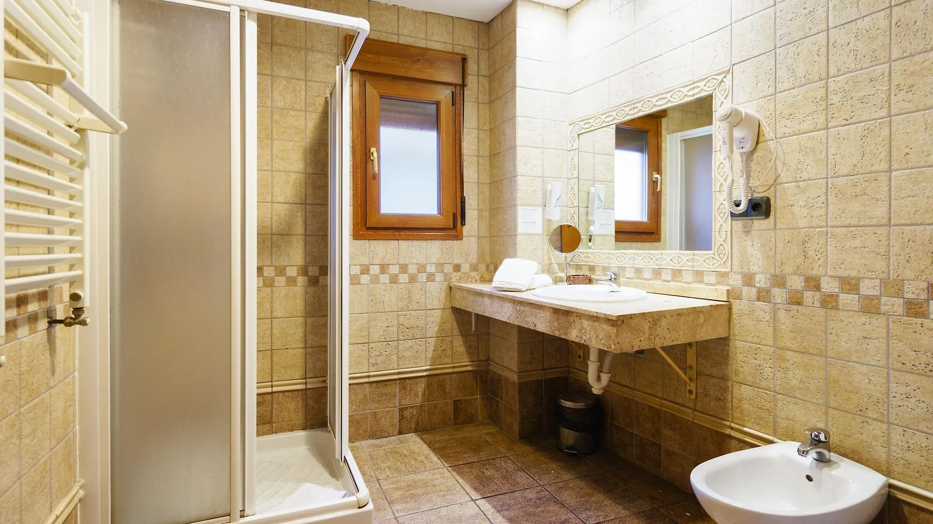 Hotel Boutique Reina Mora Гранада