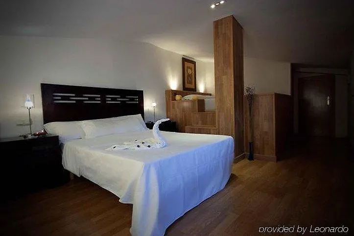 Hotel Boutique Reina Mora Granada 2*,  Spain